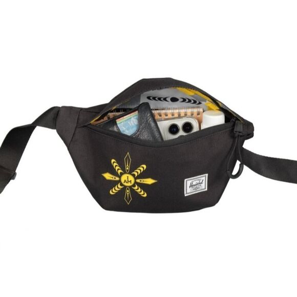 Herschel Invictus Games Vancouver Whistler 2025 Classic Hip Pack 2L - Picture 4 of 14